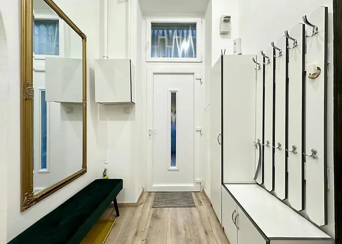 Apartmán Ati's - Downtown 2 Bedroom