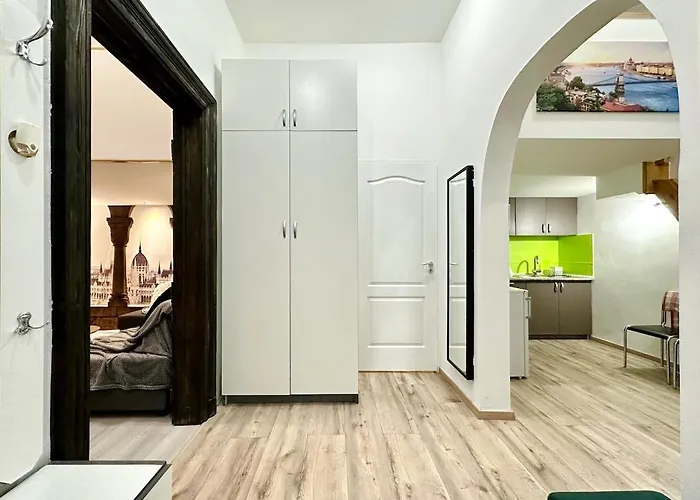 Ati's - Downtown 2 Bedroom Budapešť