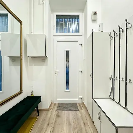 Appartamento Ati's - Downtown 2 Bedroom